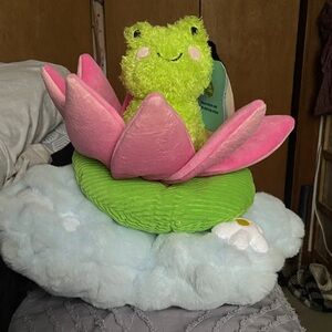 Green Frog Plush on Pink Lotus